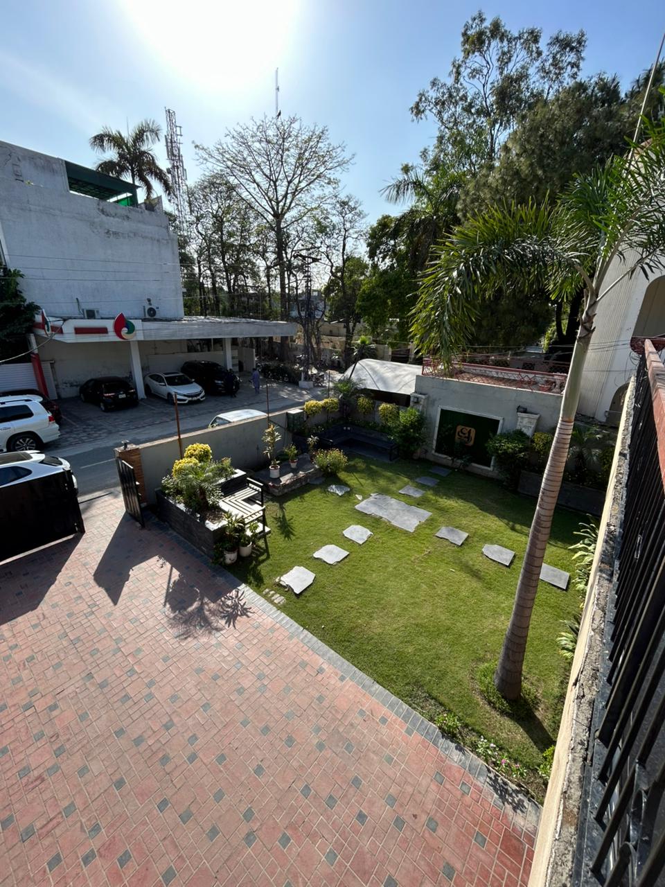 26 Marla House for Rent in Muslim Town Lahore