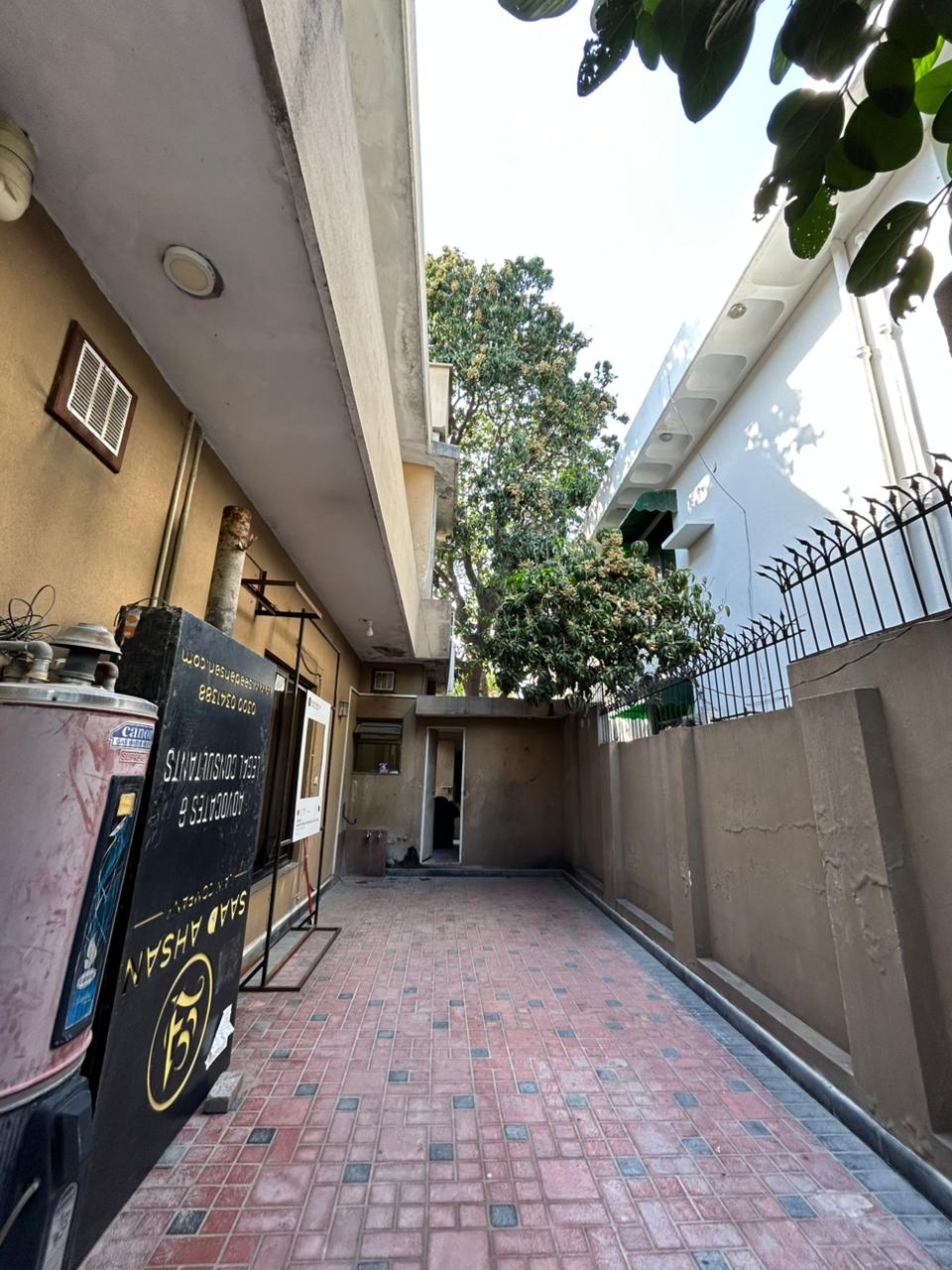 26 Marla House for Rent in Muslim Town Lahore