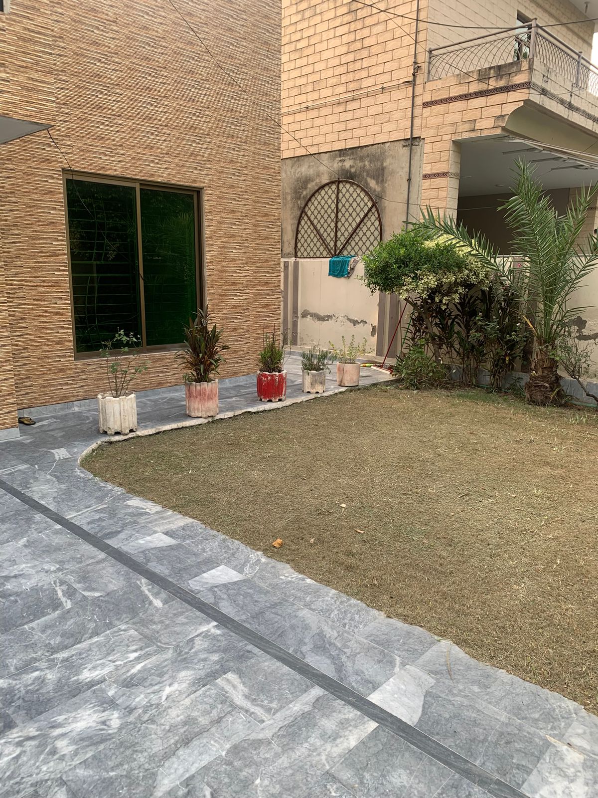 1 Kanal House for Sale in A Block, Model Town Lahore