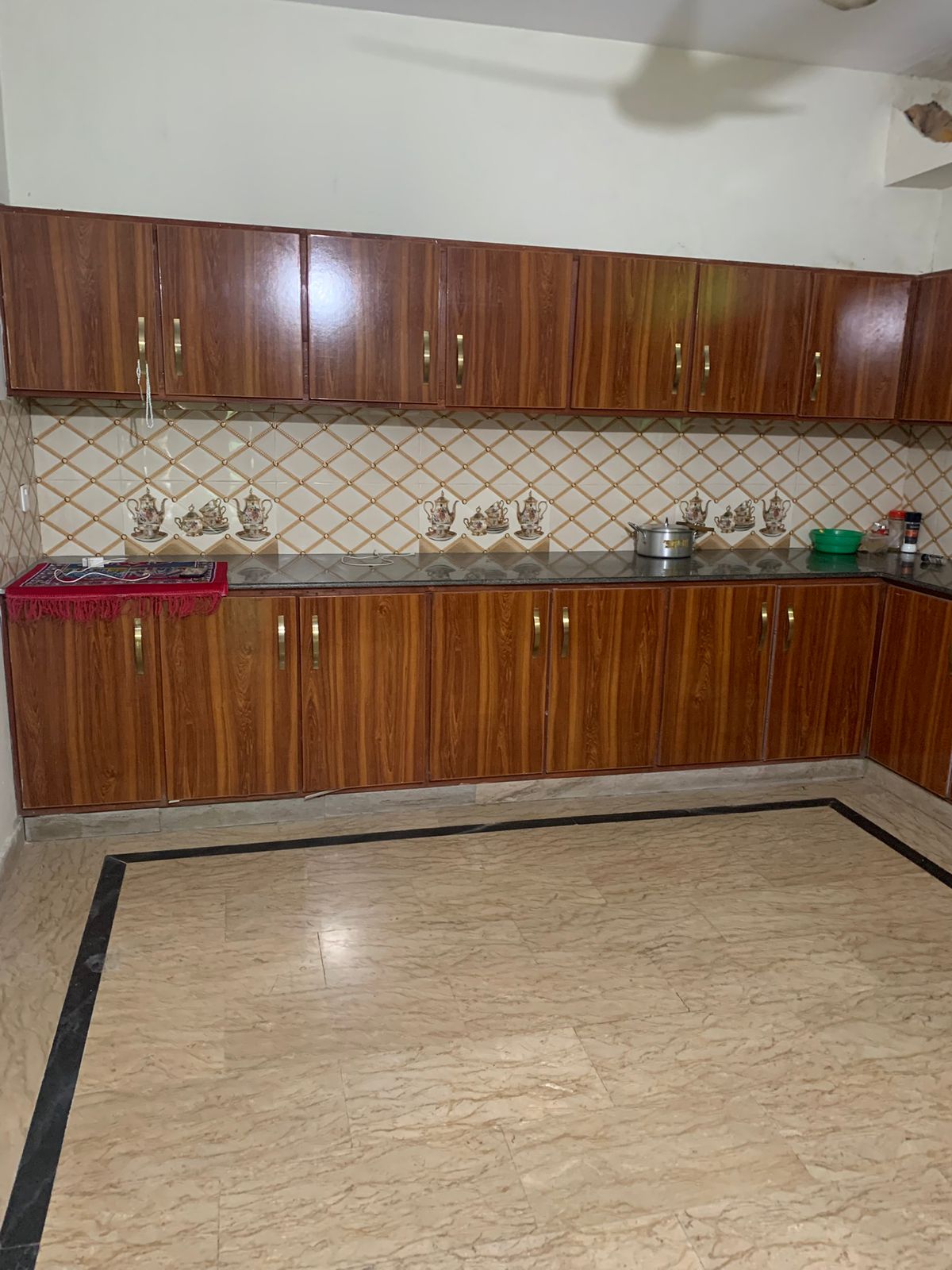 1 Kanal House for Sale in A Block, Model Town Lahore