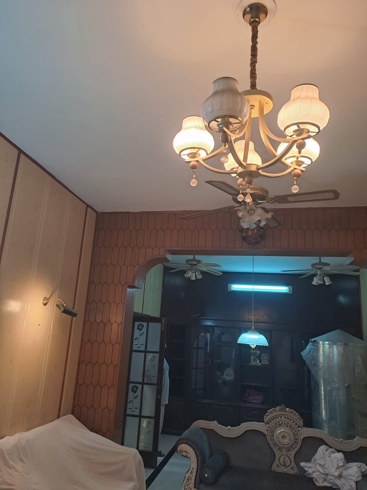 10 Marla House for Sale in D Block, Faisal Town Lahore